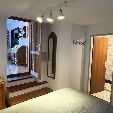 Apartment Retro